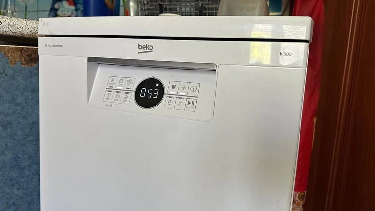 Обзор посудомоечной машины Beko BDFS26120WQ