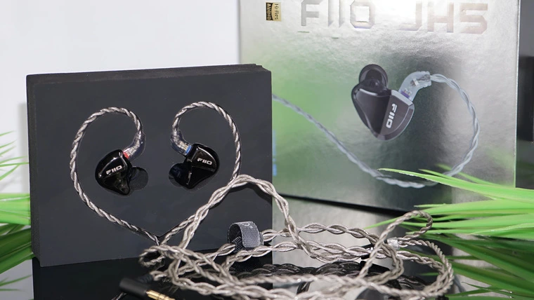 Обзор проводных наушников FiiO JH5 — гибридный звук с характером