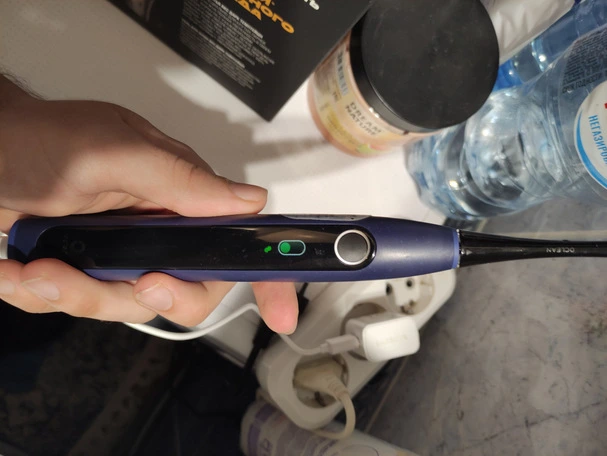 Обзор Oclean X Lite — достойная бюджетная электрическая зубная щетка