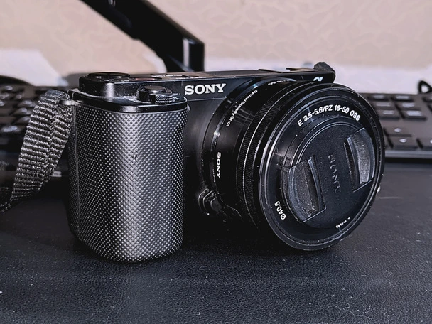 Обзор беззеркального фотоаппарата Sony Alpha ZV-E10 kit — а нужна ли?