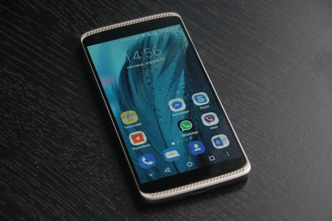 ZTE Axon Mini. Флагман не для всех