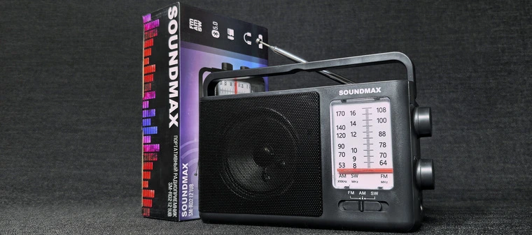 Обзор радиоприемника Soundmax SM-RD2121UB