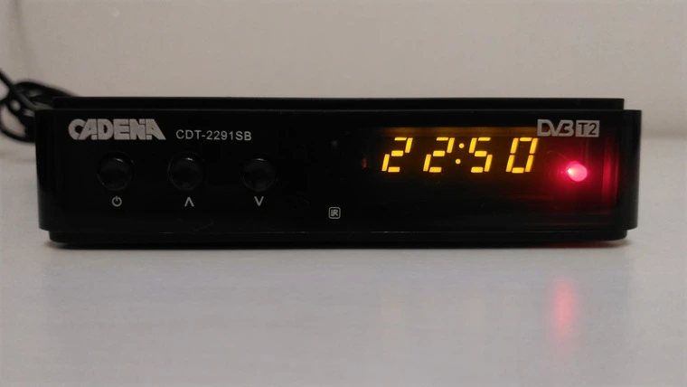 Обзор приставки для цифрового ТВ Cadena CDT-2291SB