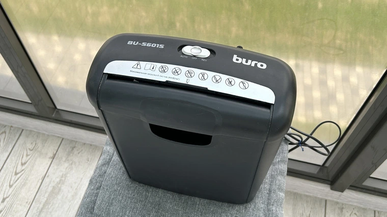 Обзор уничтожителя бумаг Buro Home BU-S601S