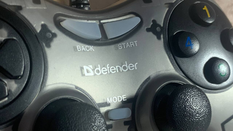 Обзор проводного геймпада Defender Zoom | Контроллеры, геймпады, рули ...