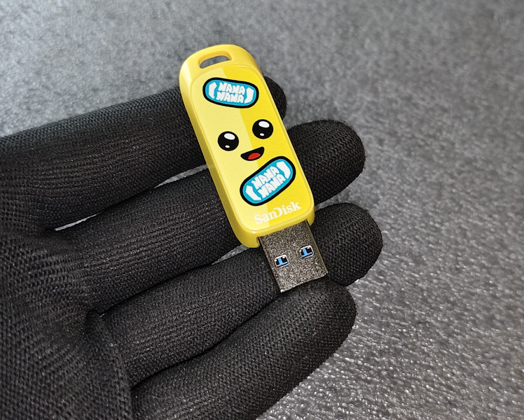 Обзор памяти USB Flash 128 ГБ Sandisk Fortnite Peely Edition | USB ...
