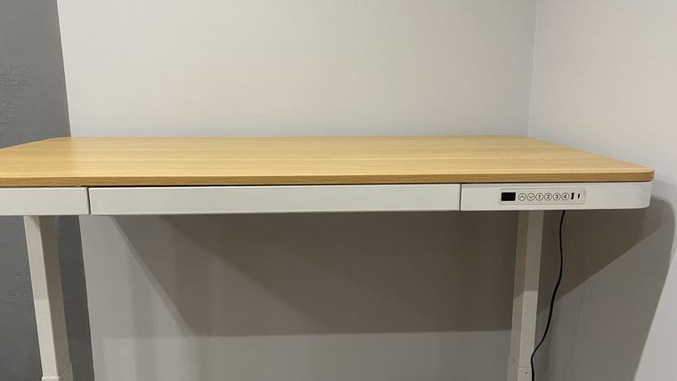 Обзор компьютерного стола KEYRON Alcor 140 | Игровые столы | Обзоры ...