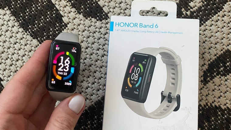 Обзор на Фитнес-браслет HONOR Band 6