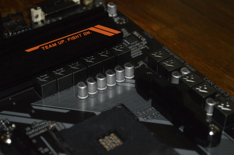 Обзор компьютерной материнской платы GIGABYTE B450 AORUS M