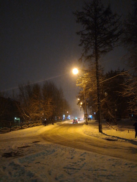 "Божественный Зенфончик" - обзор смартфона Asus ZenFone 2 ZE551ML 64 Гб | Смартфоны | Обзоры | Клуб DNS