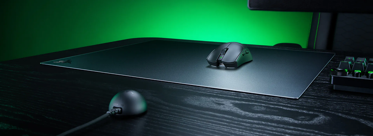 ⚡Razer представила сверхтонкий стеклянный коврик для мыши Atlas