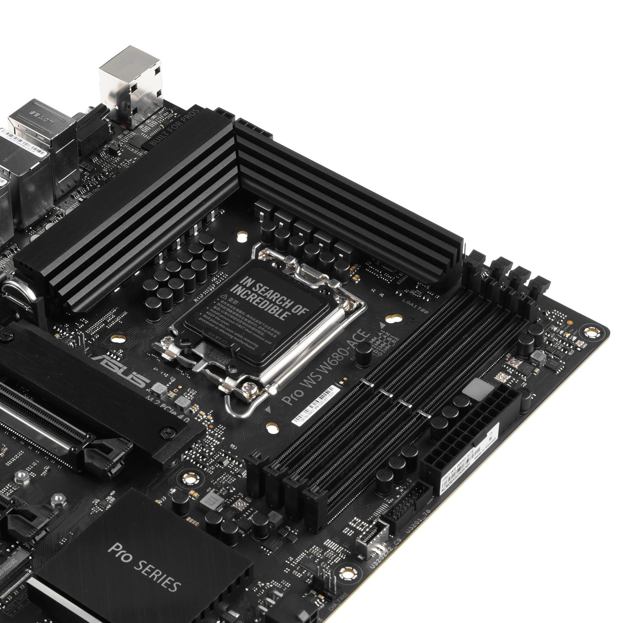 Материнская плата ASUS Pro WS W680-ACE, LGA1700, Intel W680, 4xDDR5, 4xSATA, 3xM.2, 1xPCIe 5.0 x16, DisplayPort, HDMI, D-Sub, 2x2.5Gb LAN, USB Type-C, 5x3.5 мм, 7.1, ATX, фото8