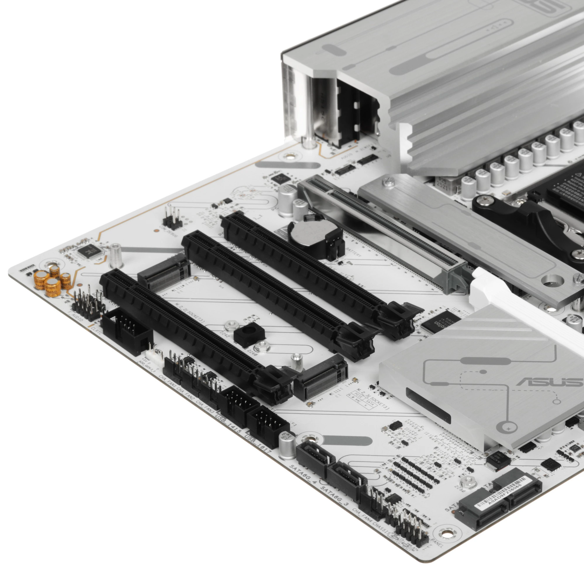 Материнская плата ASUS X870 MAX GAMING WIFI7 W, AM5, AMD X870, 4xDDR5, 4xSATA, 3xM.2, 1xPCIe 5.0 x16, 2xPCIe 4.0 x16, 1xPCIe 3.0 x16, HDMI, 1x2.5Gb LAN, USB Type-C, 3x3.5 мм, 7.1, ATX, фото9