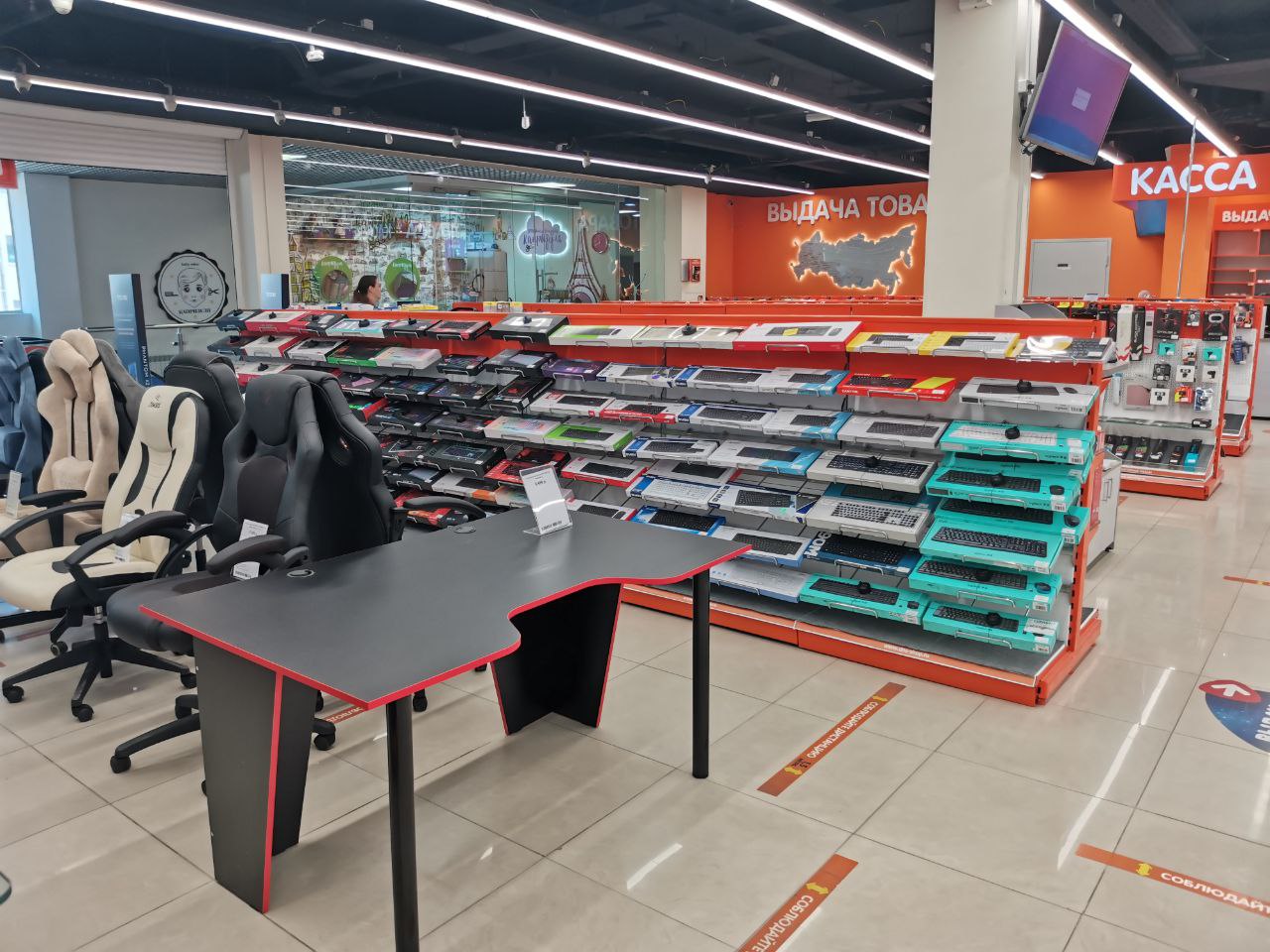 Ростов-на-Дону – магазин DNS ТЦ «Площадь» : адрес, телефон, часы работы ...