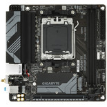 Материнская плата GIGABYTE B650I AX