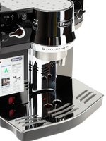 Кофеварка рожковая DeLonghi EC 820.B черный