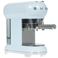Изображение товара Кофеварка рожковая Smeg ECF01PBEU голубой