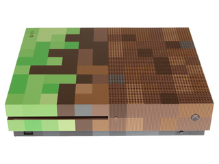 Игровая приставка Microsoft Xbox One S + Minecraft