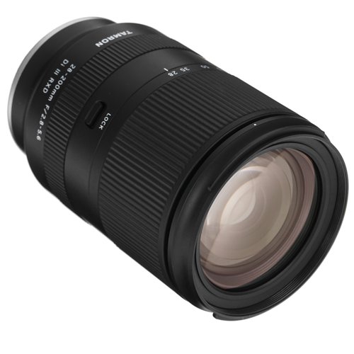 Объектив Tamron 28-200mm f/2.8-5.6 Di III RXD