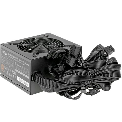 Блок питания Cooler Master MWE Bronze 700W V2 [MPE-7001-ACAAB-EU] черный