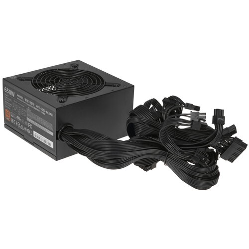 Блок питания Cooler Master MWE Bronze V2 650W [MPE-6501-ACAAB-EU] черный