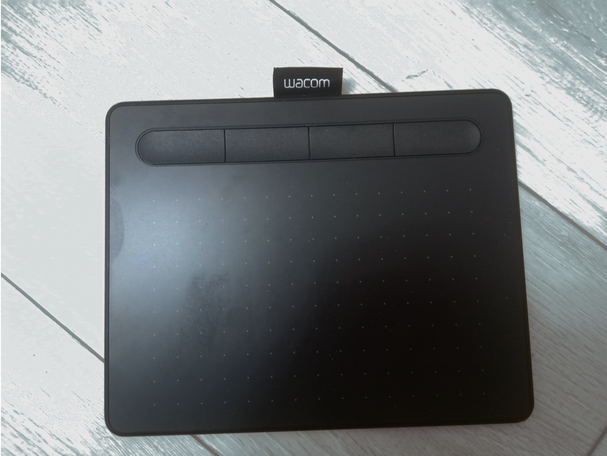 Любительский обзор на графический планшет "Wacom Intuos Basic Pen S"
