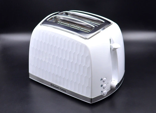 Обзор тостера Russell Hobbs Honeycomb 26060-56