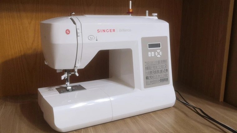 Обзор бытовой швейной машинки Singer Brilliance 6180