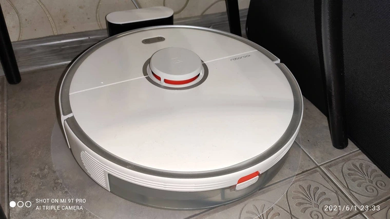 Пылесос-робот Roborock S5 Max