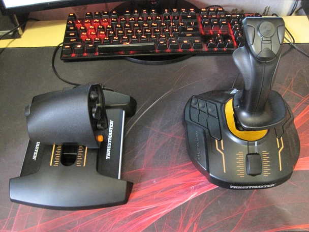 Обзор Thrustmaster T-16000M FCS HOTAS