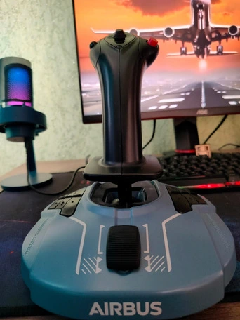 Обзор джойстика ThrustMaster TCA Sidestick Airbus Edition