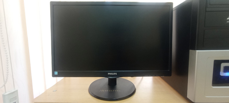 Обзор монитора Philips 223V5LSB